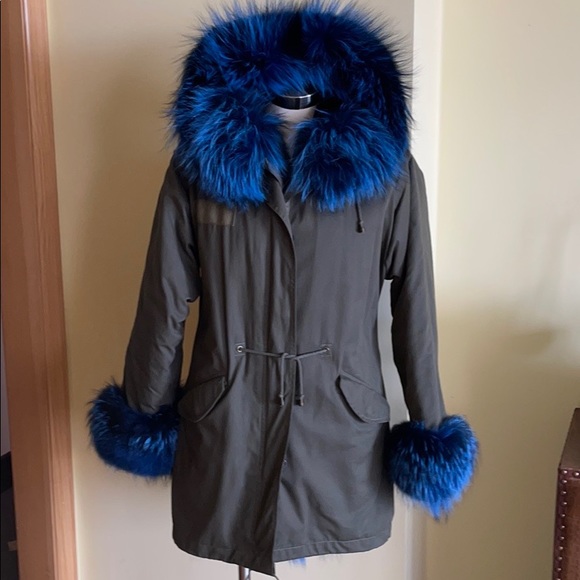 La Furia Luxury Parka with Real Blue Saga Fox Fur – Designer Coat M/L - Picture 2 of 5